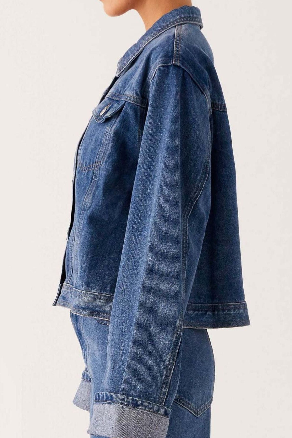 65cd435e-604a-4d1b-a3e3-abb99e6b819e-Max